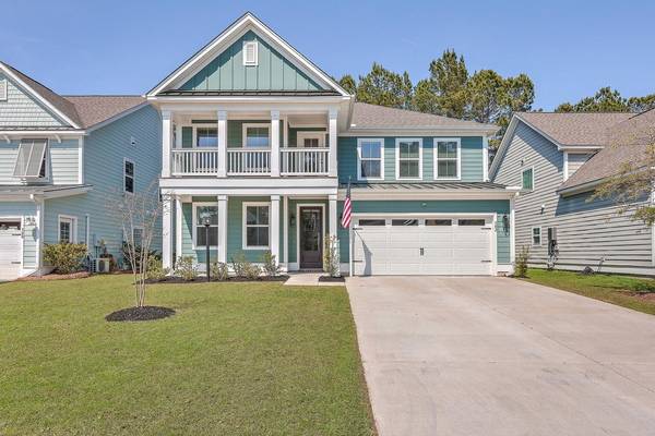 302 Whispering Breeze Ln, Summerville, SC 29486