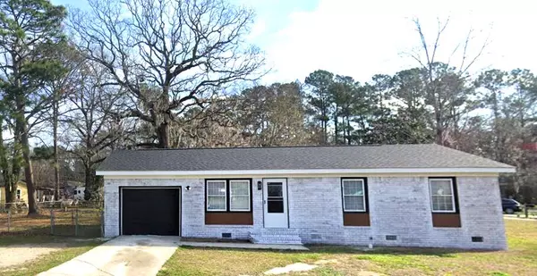 106 Pine Ridge Dr,  Goose Creek,  SC 29445