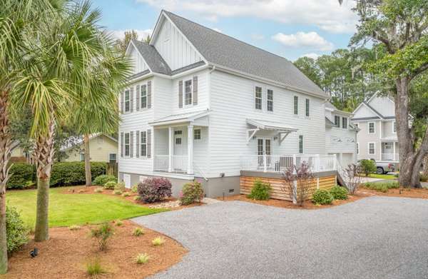 452 Woodland Shores Rd, Charleston, SC 29412