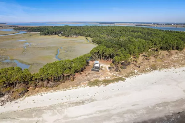 Edisto Island, SC 29438,12 Beachview Ln