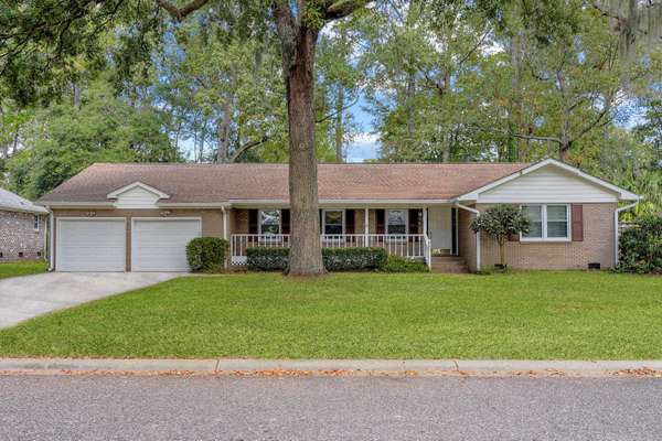 Summerville, SC 29485,317 Fairington Dr