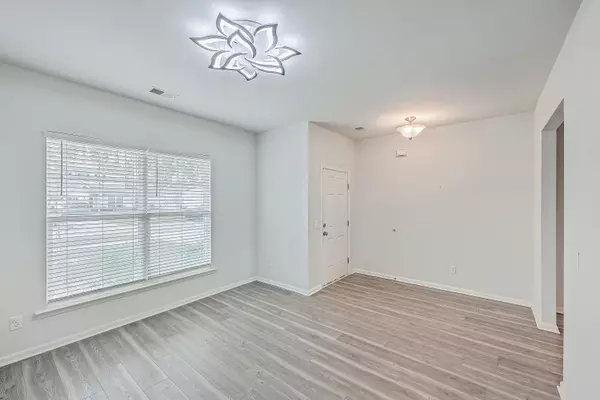 Summerville, SC 29486,230 Shadybrook Dr