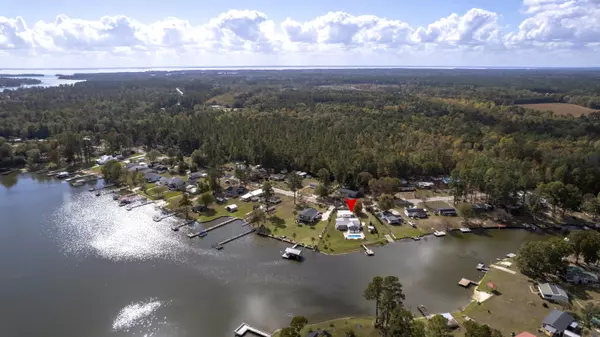 Summerton, SC 29148,1383 Hobbs Dr