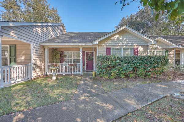 3271 Walter Dr, Johns Island, SC 29455