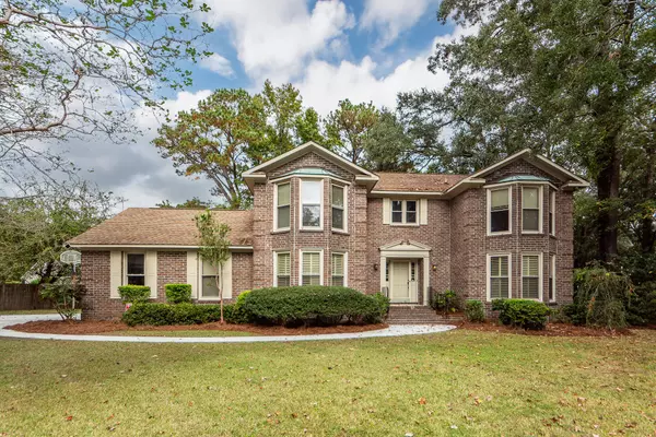 4 Berwick Cir,  Charleston,  SC 29407