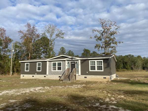 656 Stokes Rd, Walterboro, SC 29488