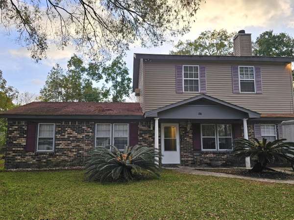 124 Dorchester Manor Blvd, Charleston, SC 29420