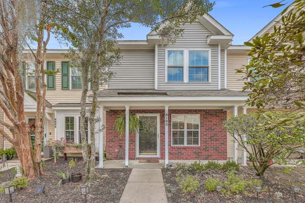 8100 Shadow Oak Dr, North Charleston, SC 29406