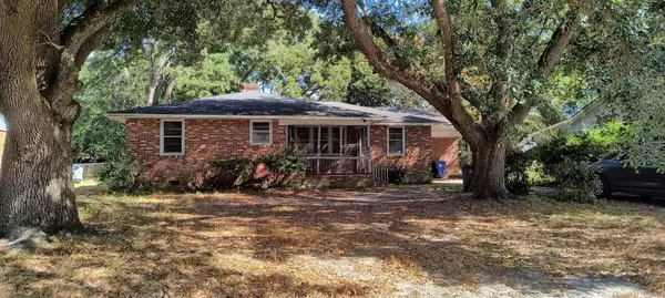 4728 Glenn St, North Charleston, SC 29405