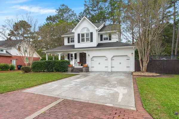 Summerville, SC 29485,302 Factors Walk
