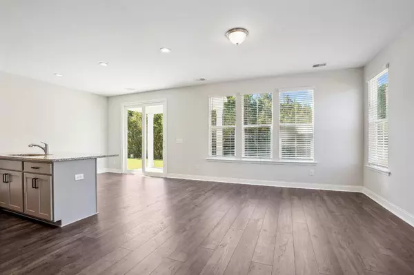 Goose Creek, SC 29445,331 Chapman Cir