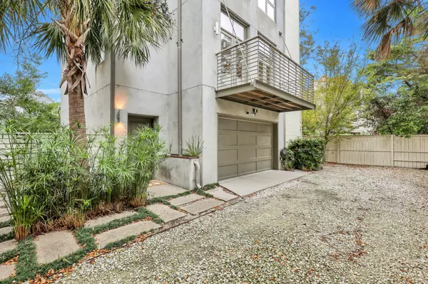 24 Ogier St #B, Charleston, SC 29403
