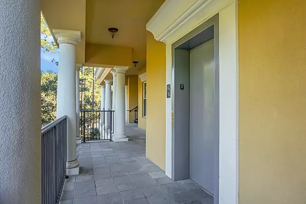 North Charleston, SC 29405,4252 Faber Place Dr #203