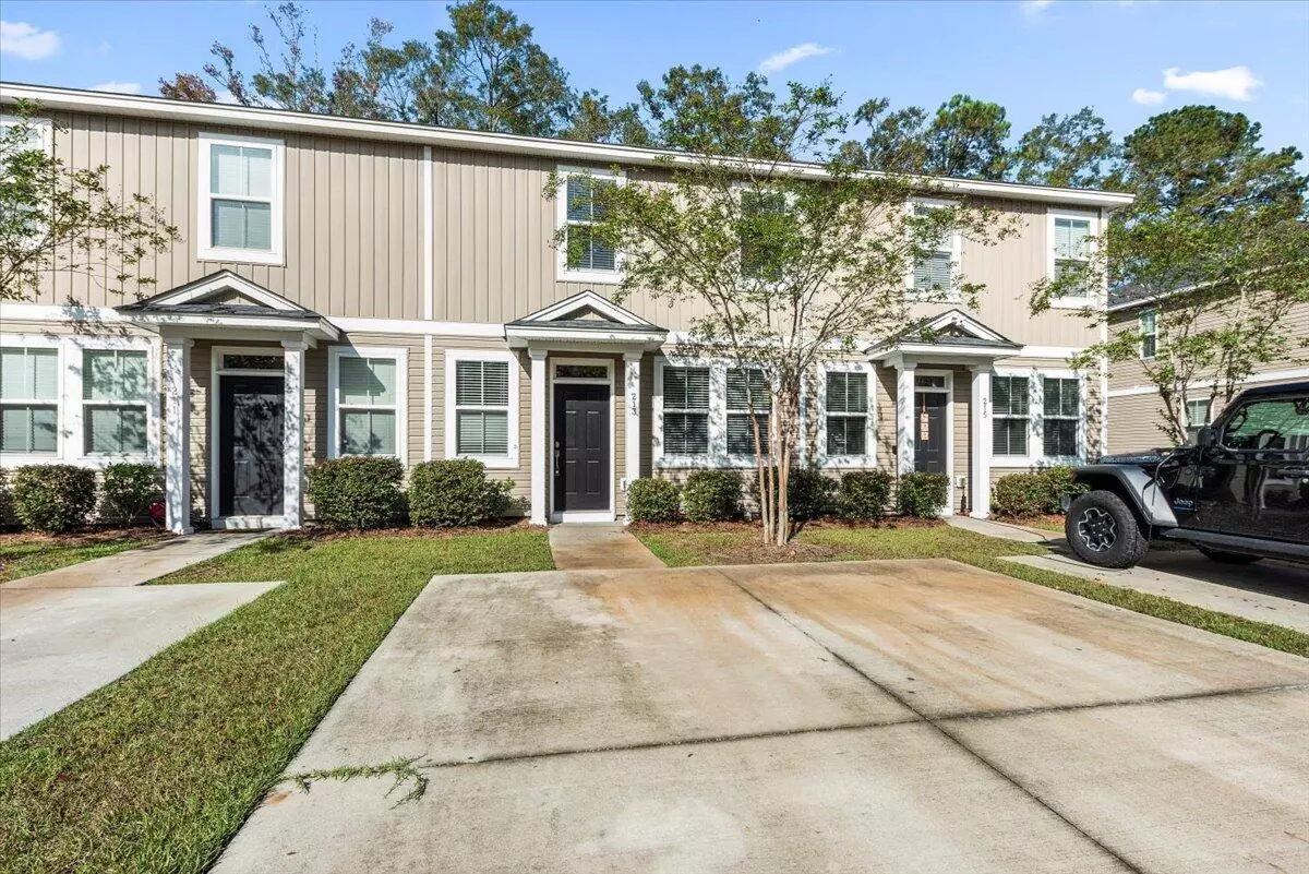 Summerville, SC 29483,213 Alston St