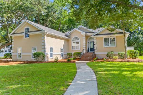 4482 Hope Plantation Dr, Johns Island, SC 29455