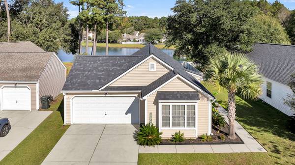 1134 Peninsula Cove Dr, Charleston, SC 29492