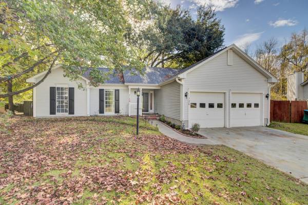 120 Whaler Rd, Summerville, SC 29485