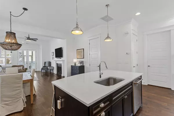 Charleston, SC 29492,1904 Village Crossing Dr