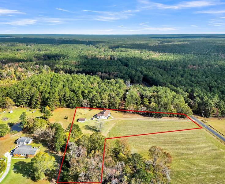 1344 Hard Pinch Rd, Moncks Corner, SC 29461