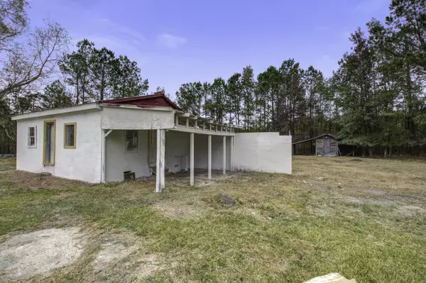 Vance, SC 29163,145 Buckeye Ct