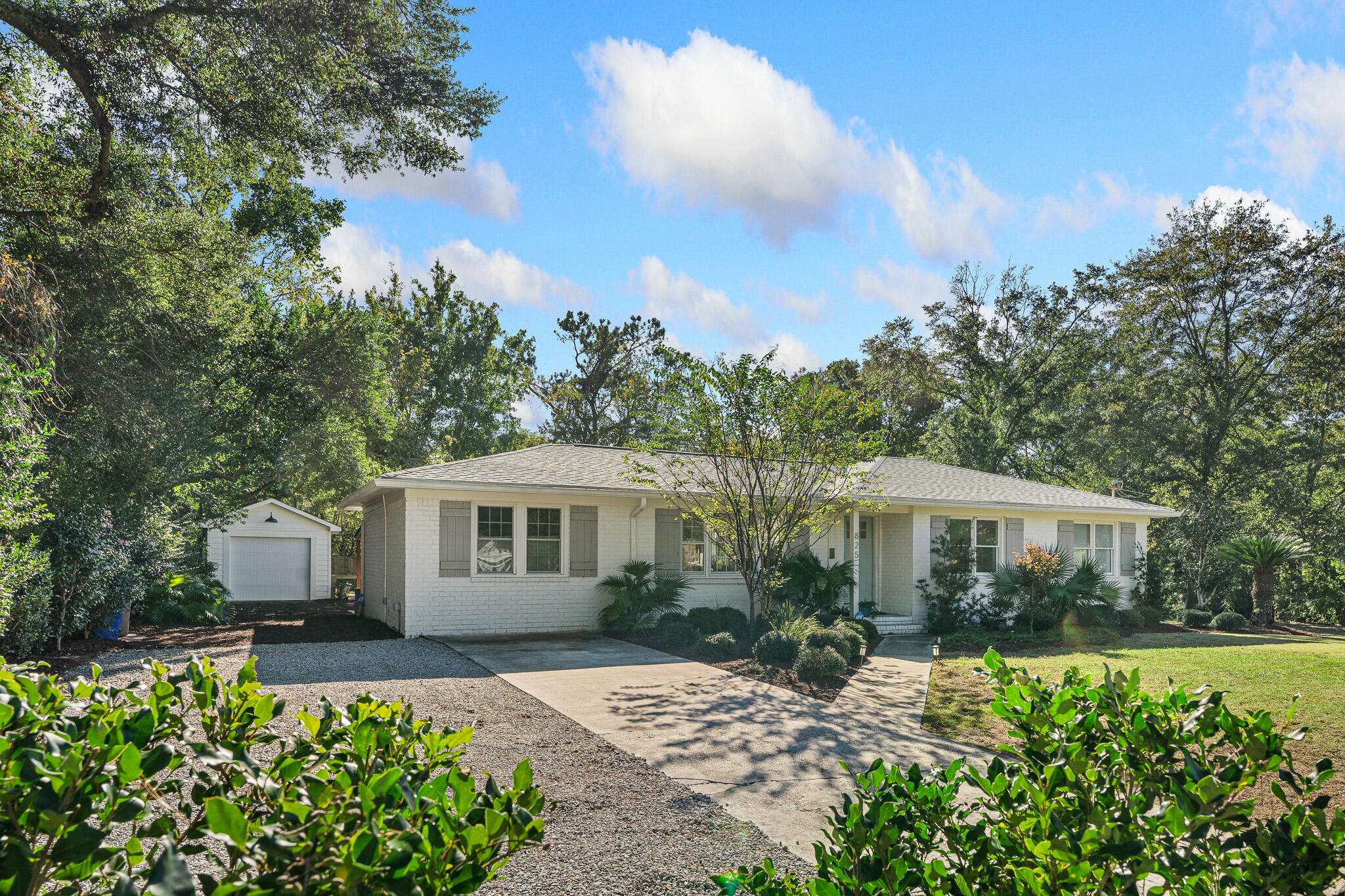 Charleston, SC 29412,825 Harbor View Rd