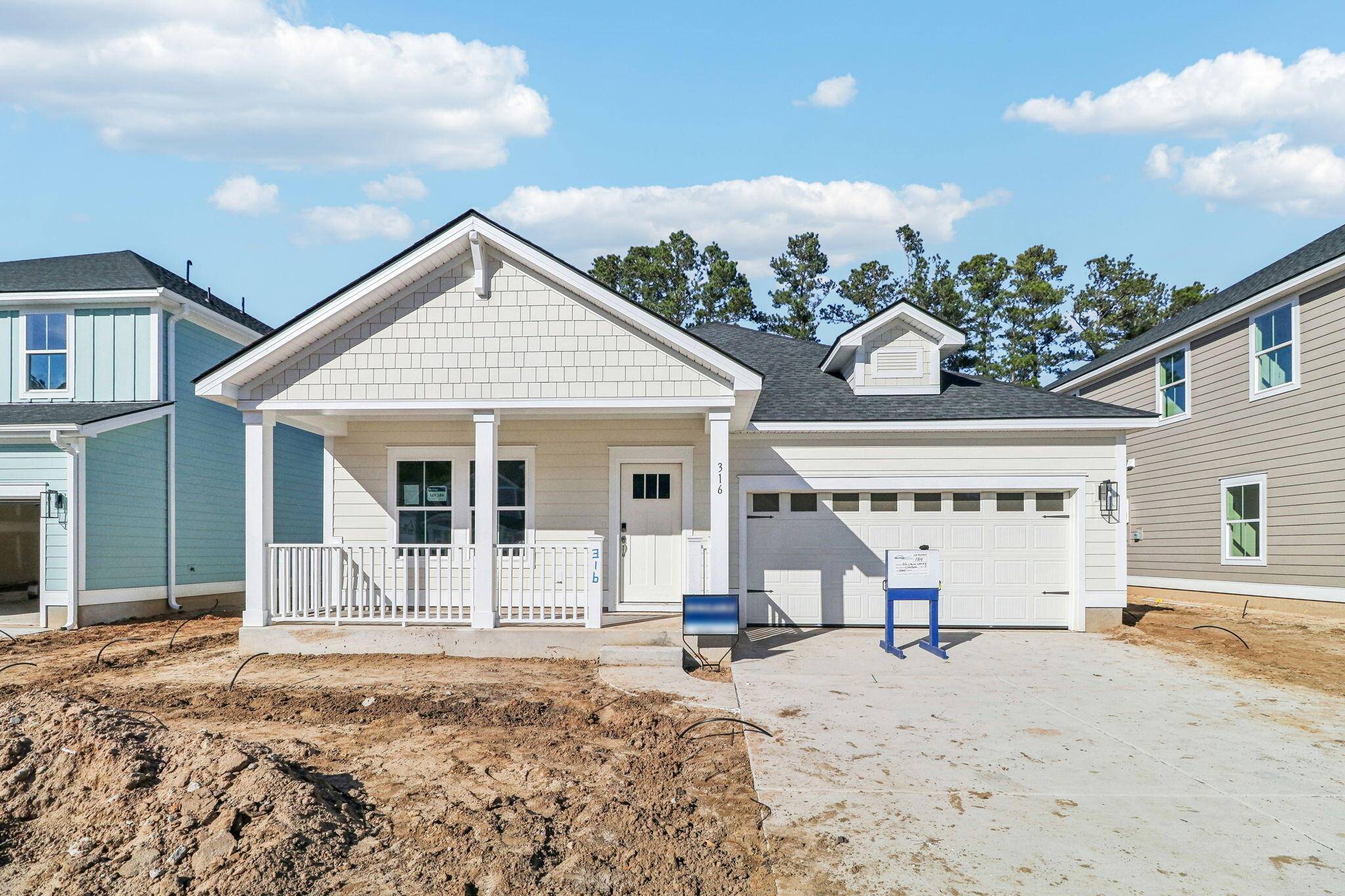 Summerville, SC 29486,316 Calm Water Way