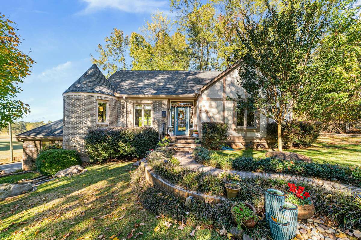 Orangeburg, SC 29118,1848 NE Forest Dr