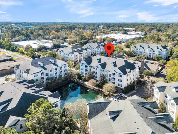 2244 Ashley Crossing Dr #214, Charleston, SC 29414