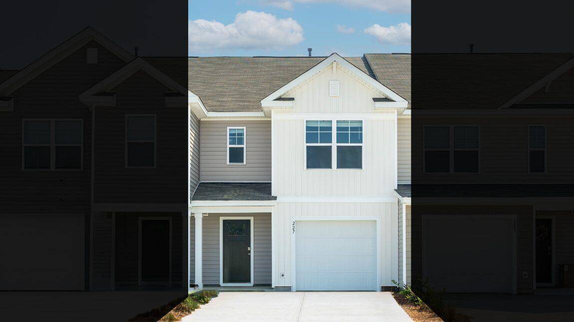 524 Golden Embers Way, Summerville, SC 29486