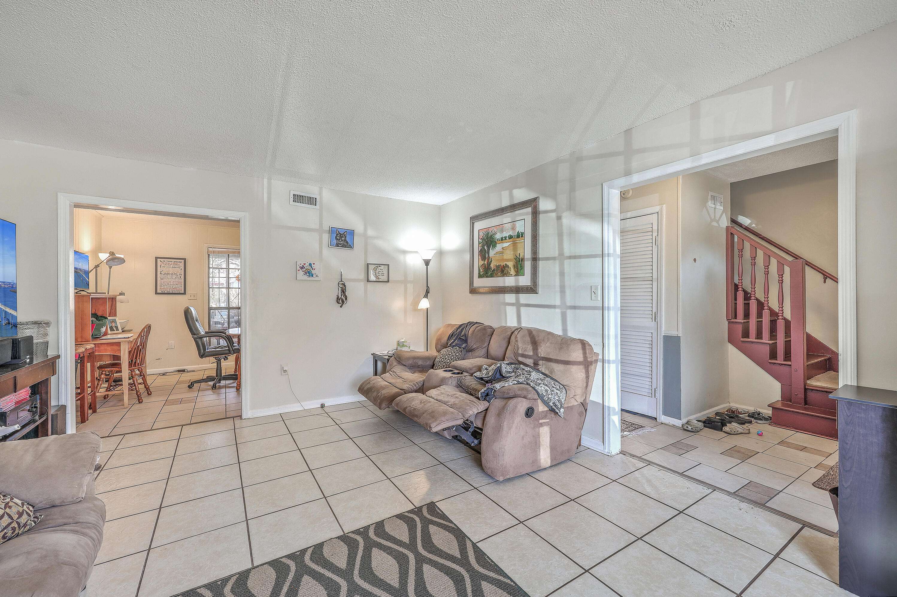 North Charleston, SC 29418,4384 Purdue Dr