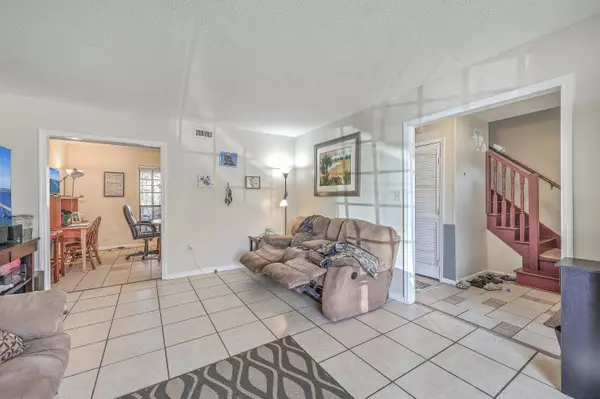 North Charleston, SC 29418,4384 Purdue Dr