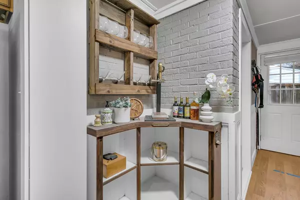 Charleston, SC 29407,1924 Swift Ave