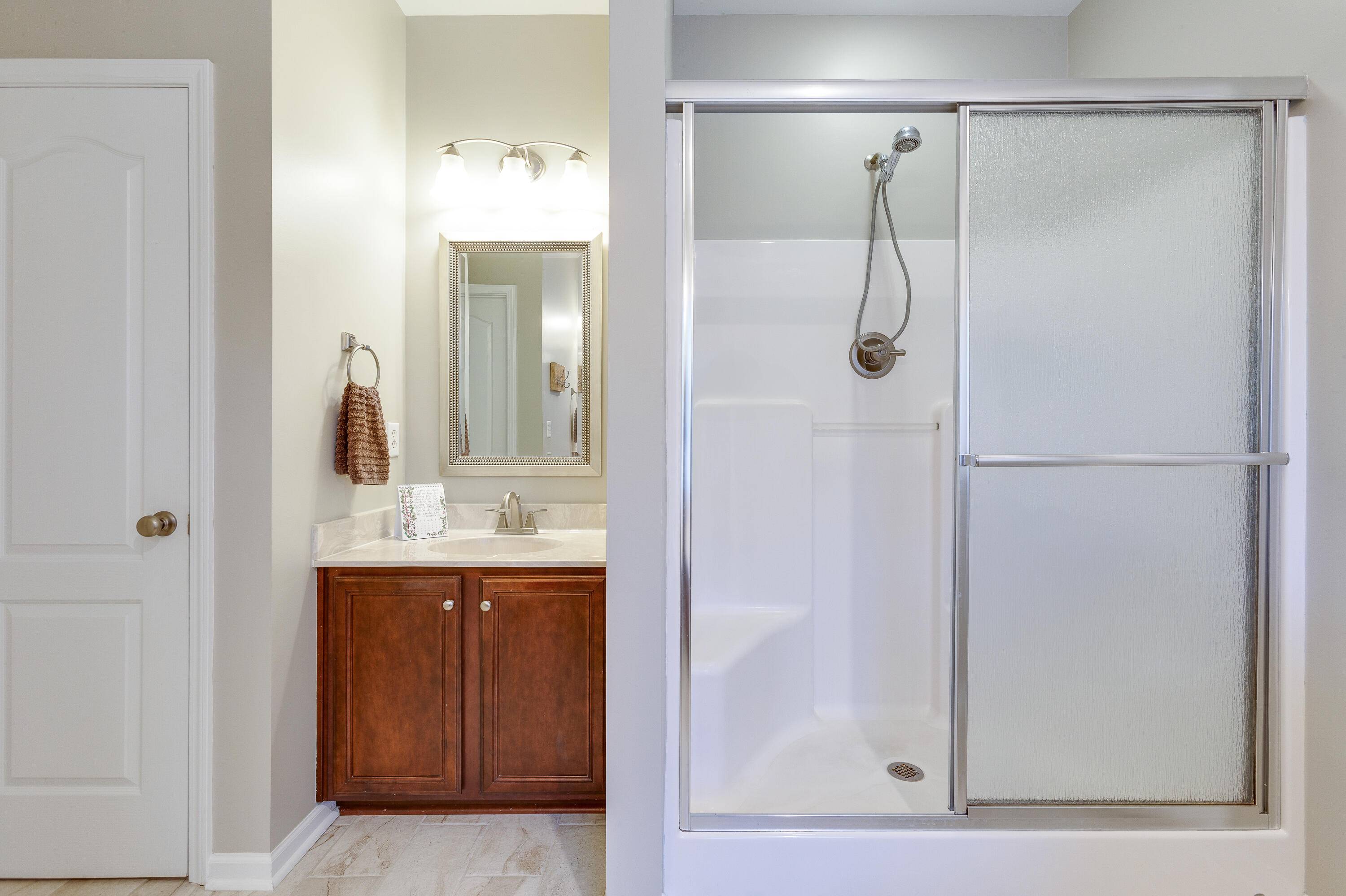 1129 Plantation Overlook Dr, Moncks Corner, SC 29461