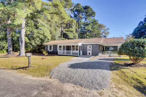 Moncks Corner, SC 29461,211 Decoy Ln