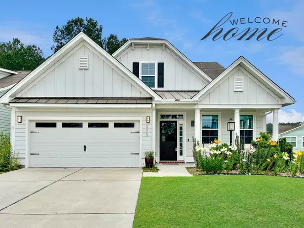 373 Whispering Breeze Ln, Summerville, SC 29486