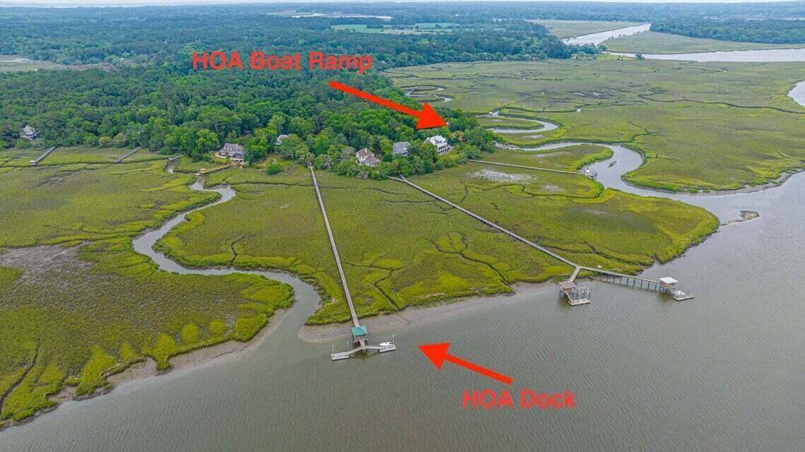 Edisto Island, SC 29438,8389 Chisolm Plantation Rd
