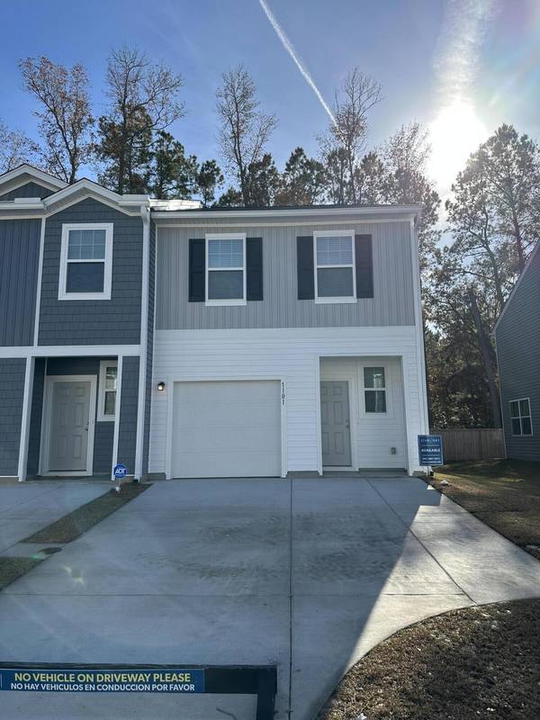 1101 Scarlett Maple St, Summerville, SC 29486