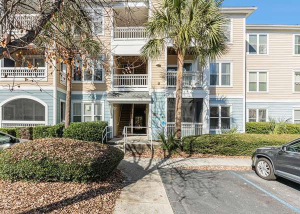 400 Bucksley Ln #107, Charleston, SC 29492