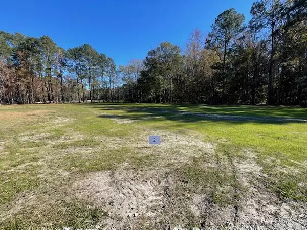 Ridgeville, SC 29472,2 Fish Rd