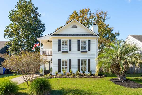 1443 Oaklanding Road, Mount Pleasant, SC 29464