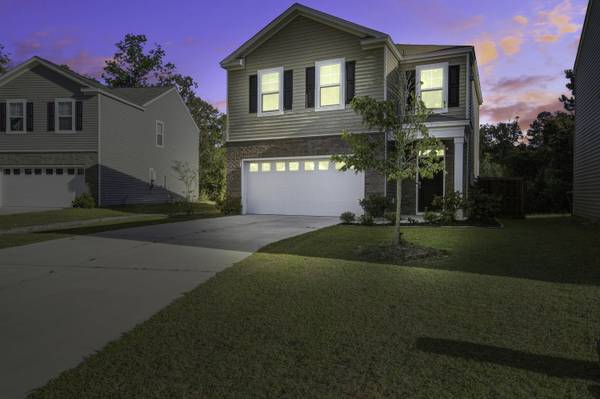 827 Kirby Ct, Charleston, SC 29414