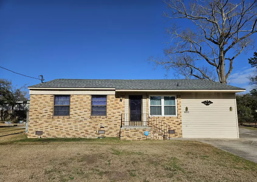 7024 E Constellation Dr, North Charleston, SC 29418