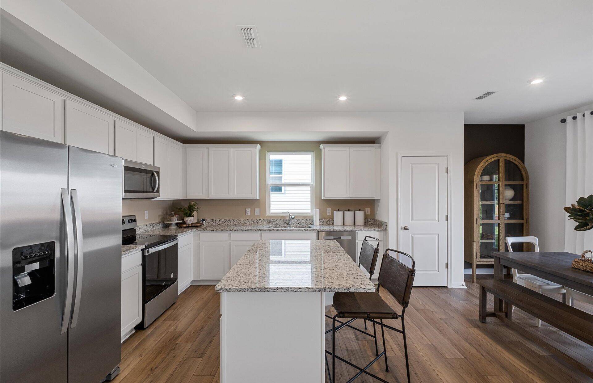 Summerville, SC 29486,764 Meadowbrook Ln
