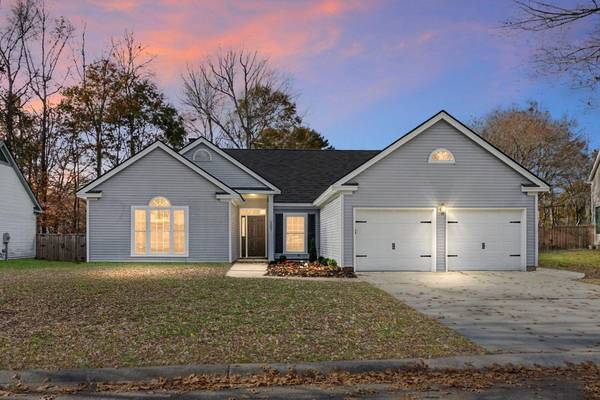 207 Thomaston Ave, Summerville, SC 29485