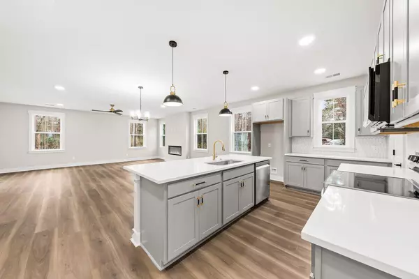 Ravenel, SC 29470,5874 Hwy 165