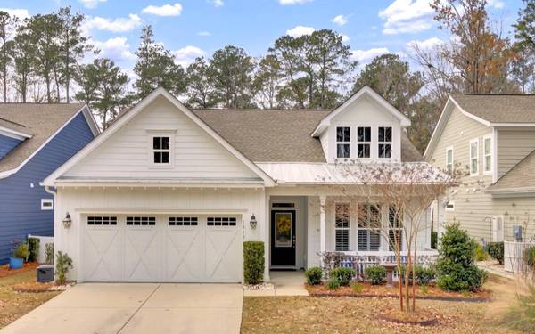 1048 Old Field Dr, Summerville, SC 29483