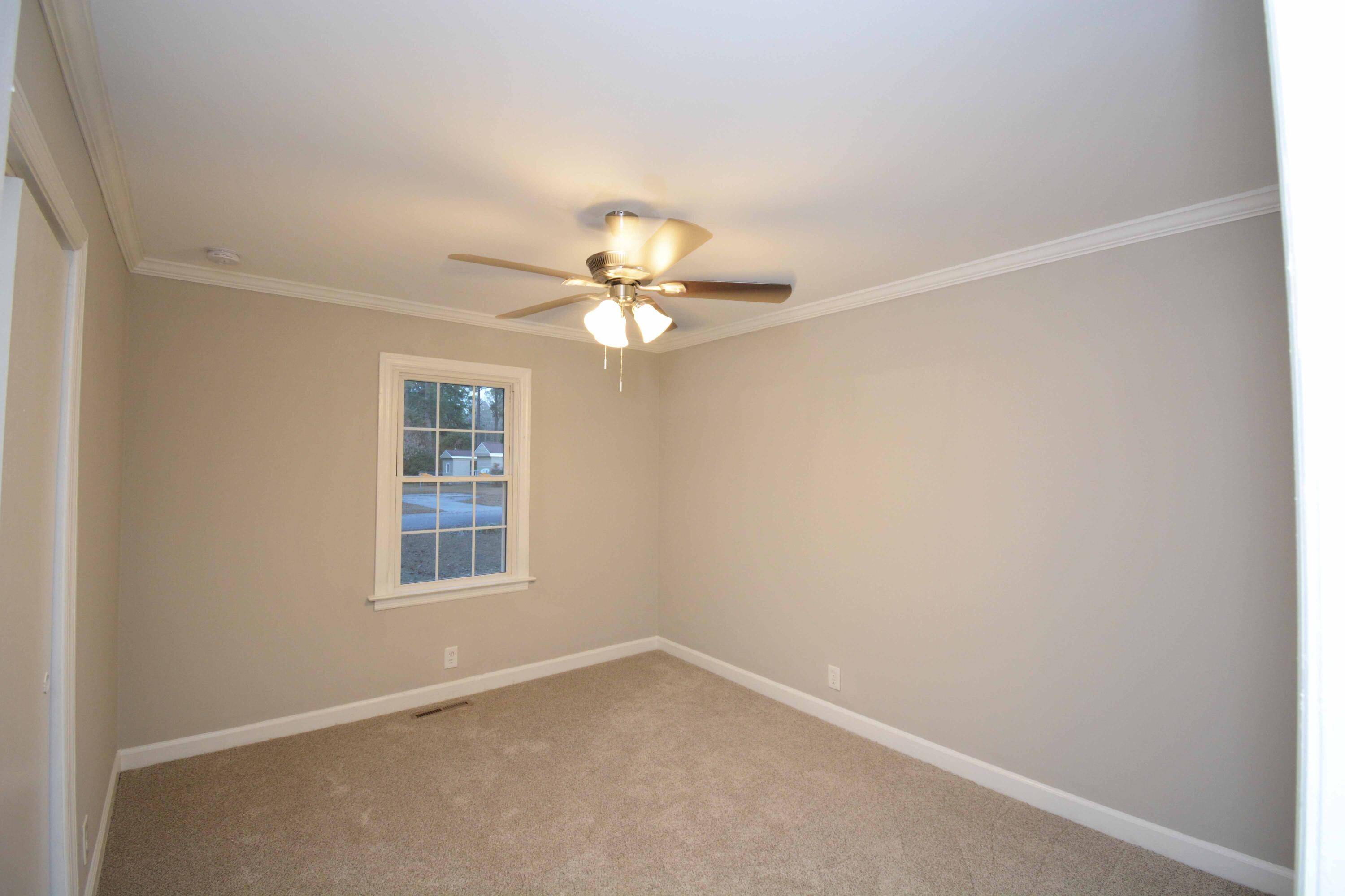 Andrews, SC 29510,203 W Juniper St