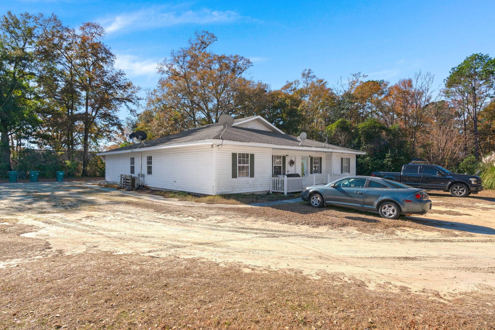 Bamberg, SC 29003,107-139 Lacey St