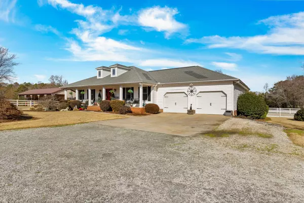 183 Burnett Rd, Pauline, SC 29374