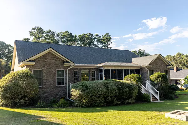 Santee, SC 29142,111 Cooper Cir